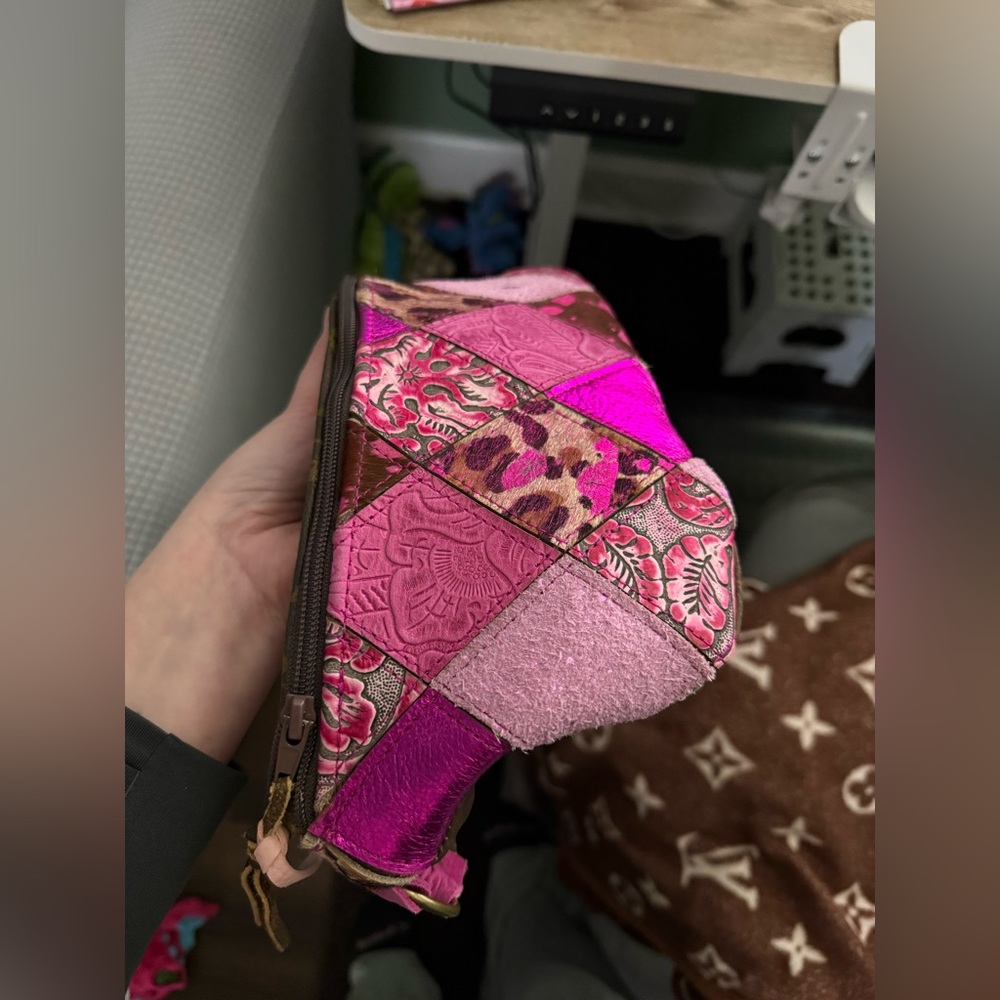Keep it gypsy bum bag - Picture 7 of 11